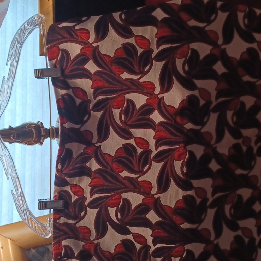 Very cute A line skirt. - Picture 3 of 4